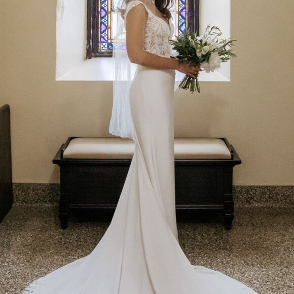 Calla Blanche 121118 Bethany - Picture 2 of 7